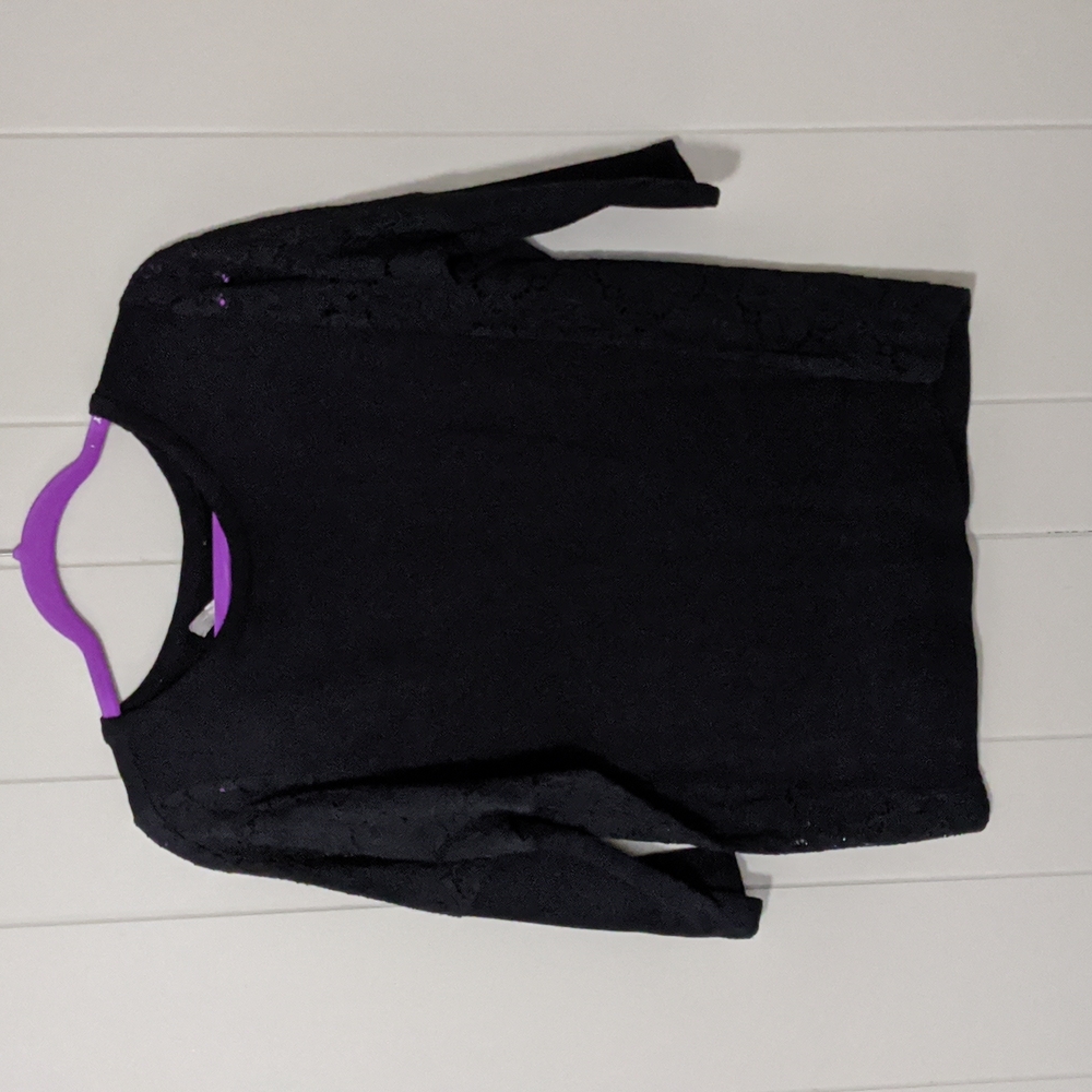 Black 3/4 Length Shirt with Lace Sides